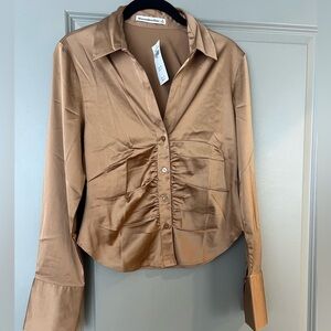 Abercrombie & Fitch Gold Button Down Top. NEVER WORN WITH TAGS. small